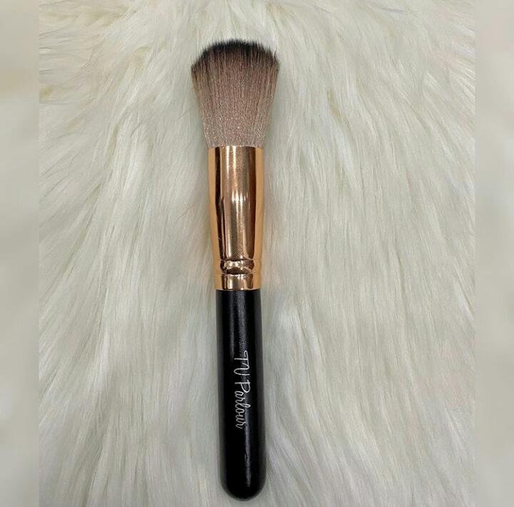 Single Brushes