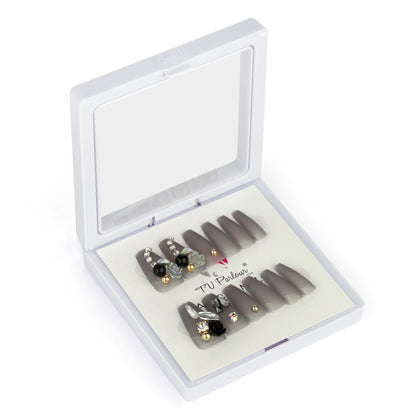 ChromaChic Nails